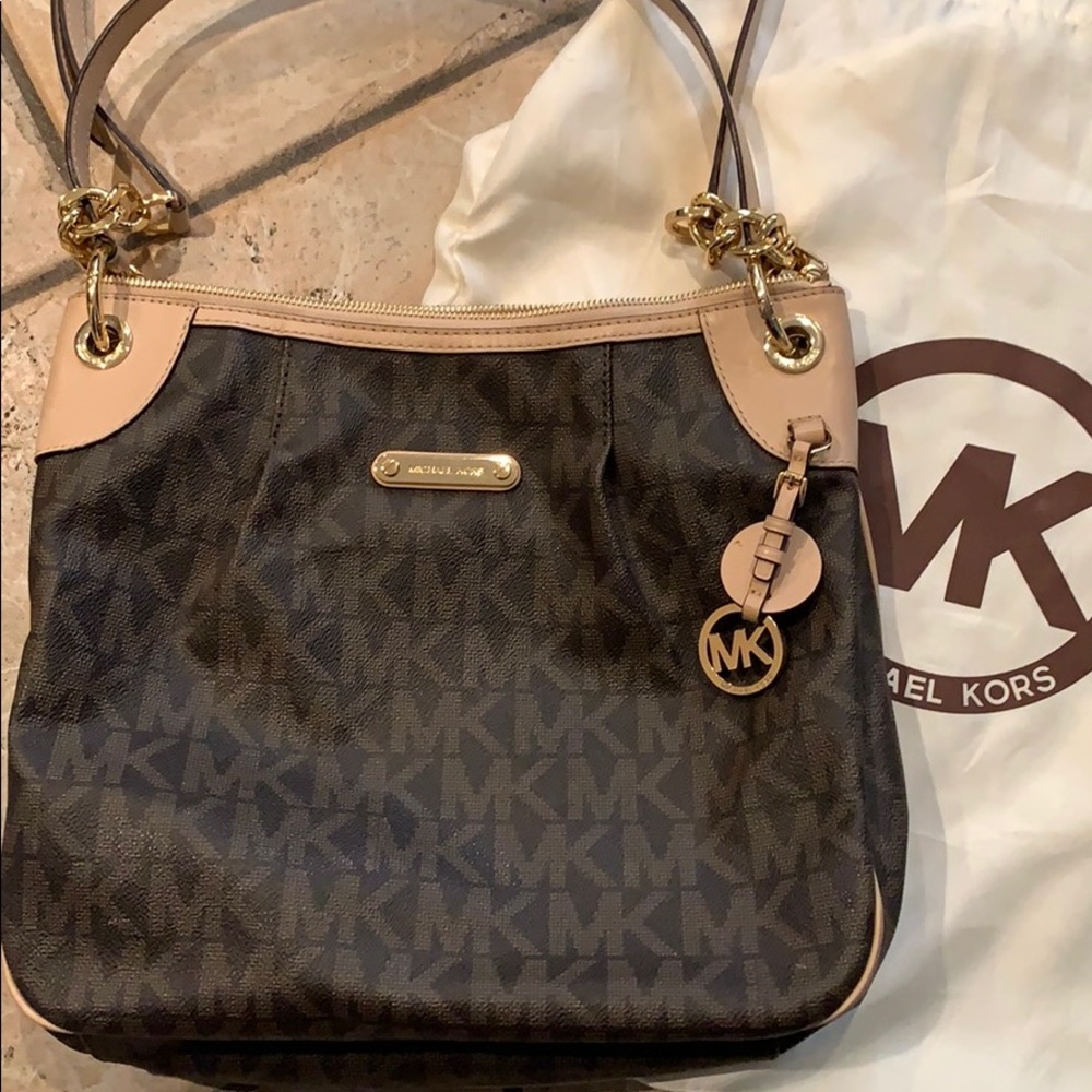 COPY - Michael Kors shoulder and crossbody bag